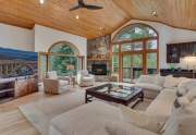 3096-Mountain-Links-Way-large-006-018-Living-Room-1500x1000-72dpi