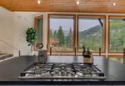 3096-Mountain-Links-Way-large-014-013-Kitchen-1500x1000-72dpi