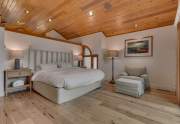 3096-Mountain-Links-Way-large-021-023-Bedroom-1500x1000-72dpi